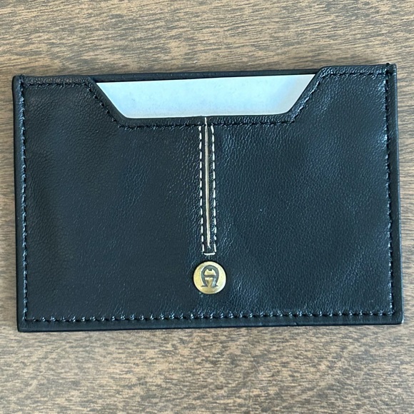 ETIENNE AIGNER BLACK LAMB SKIN 2 SLOT CARD HOLDER WALLET - Picture 4 of 6